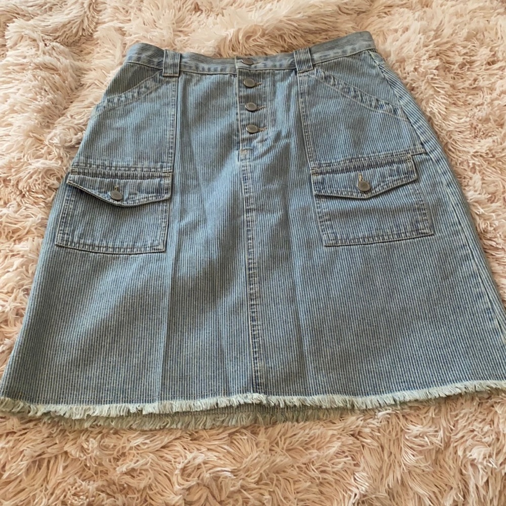 VINTAGE GLORIA VANDERBILT HIGH WAISTED SKIRT!!